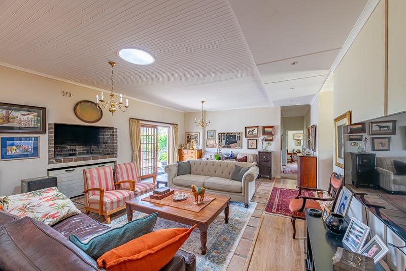 5 Bedroom Property for Sale in Riviersonderend Western Cape